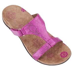 - Orthaheel Molly Raspberry Snake T-Strap Sandal SZ 6! EUC!